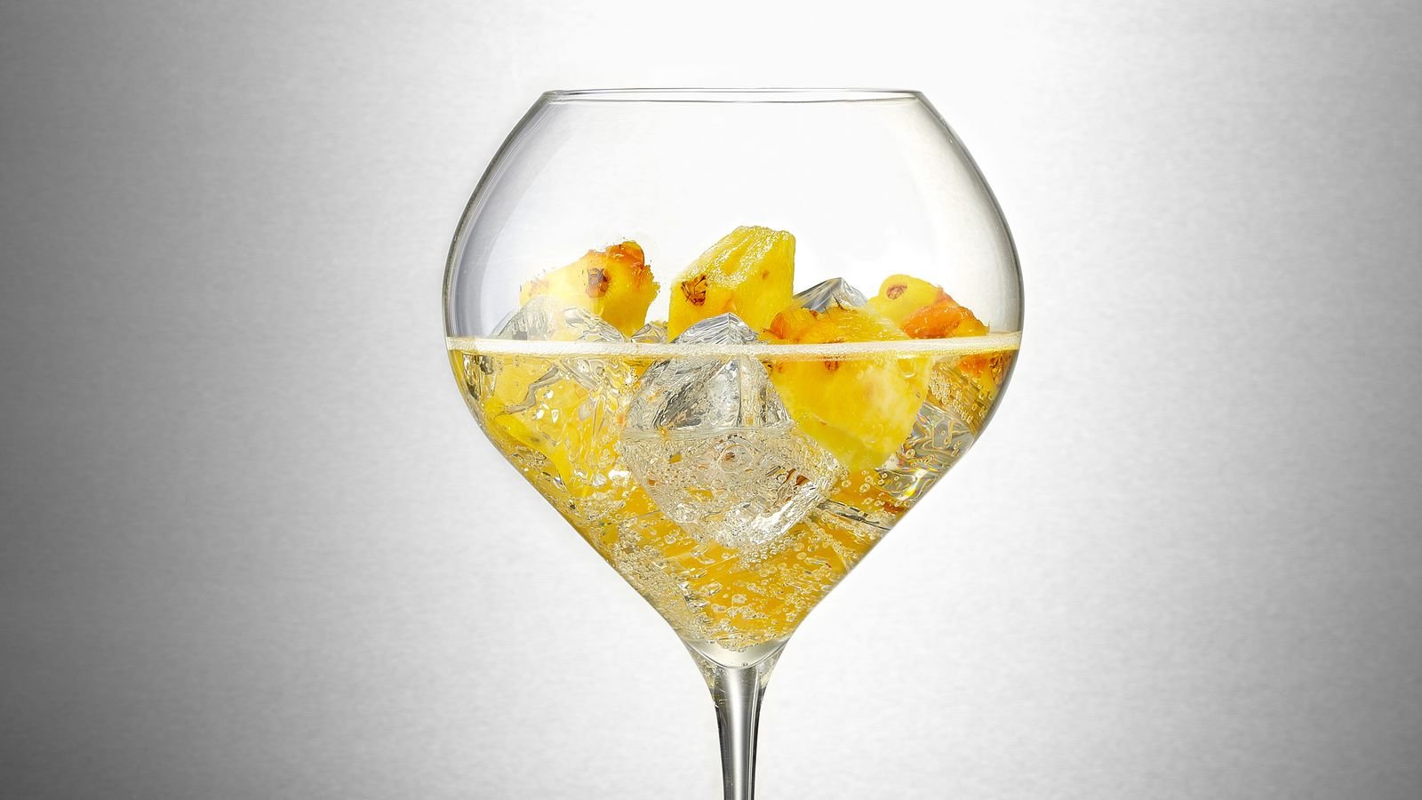 Veuve Clicquot Rich with ananas 