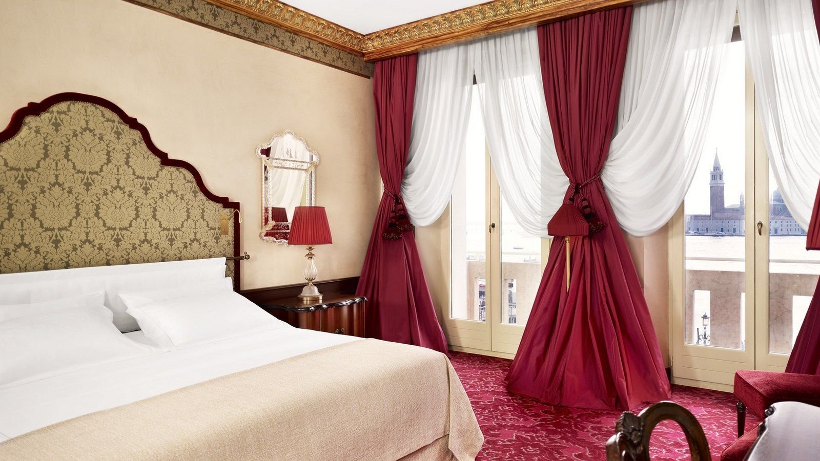 Luxury Lagoon View Double