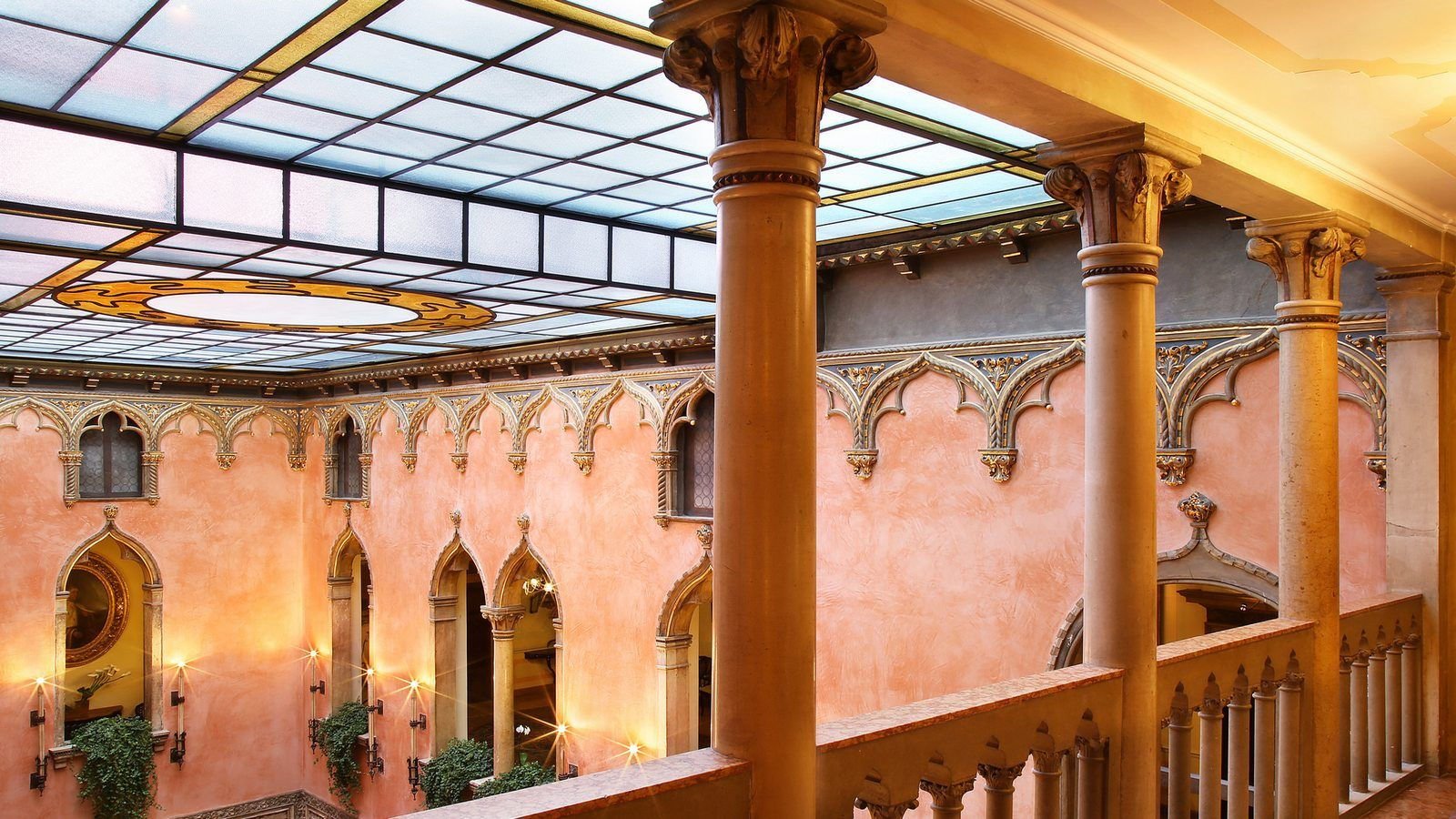 Palazzo Dandolo Hotel Danieli glass roof