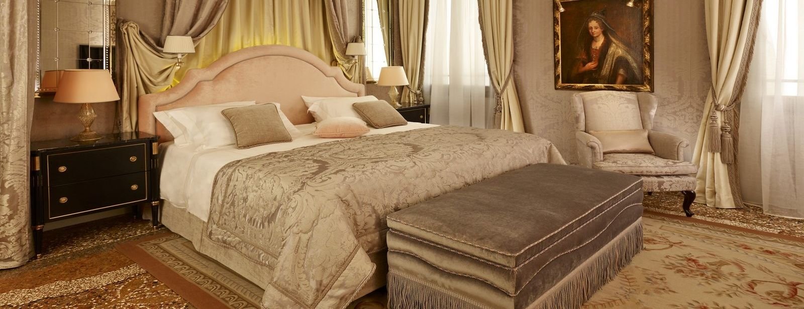 Signature Suite bedroom