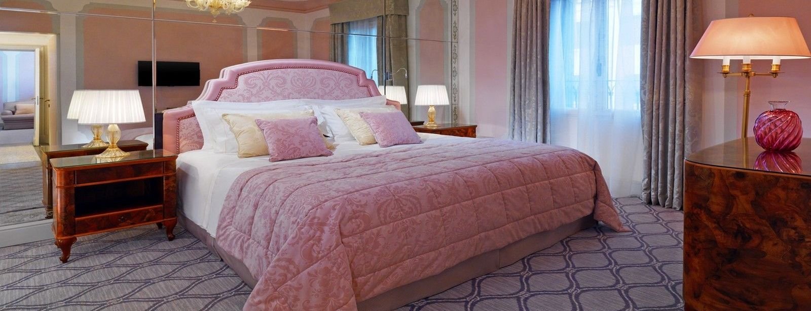 Dandolo suite bedroom