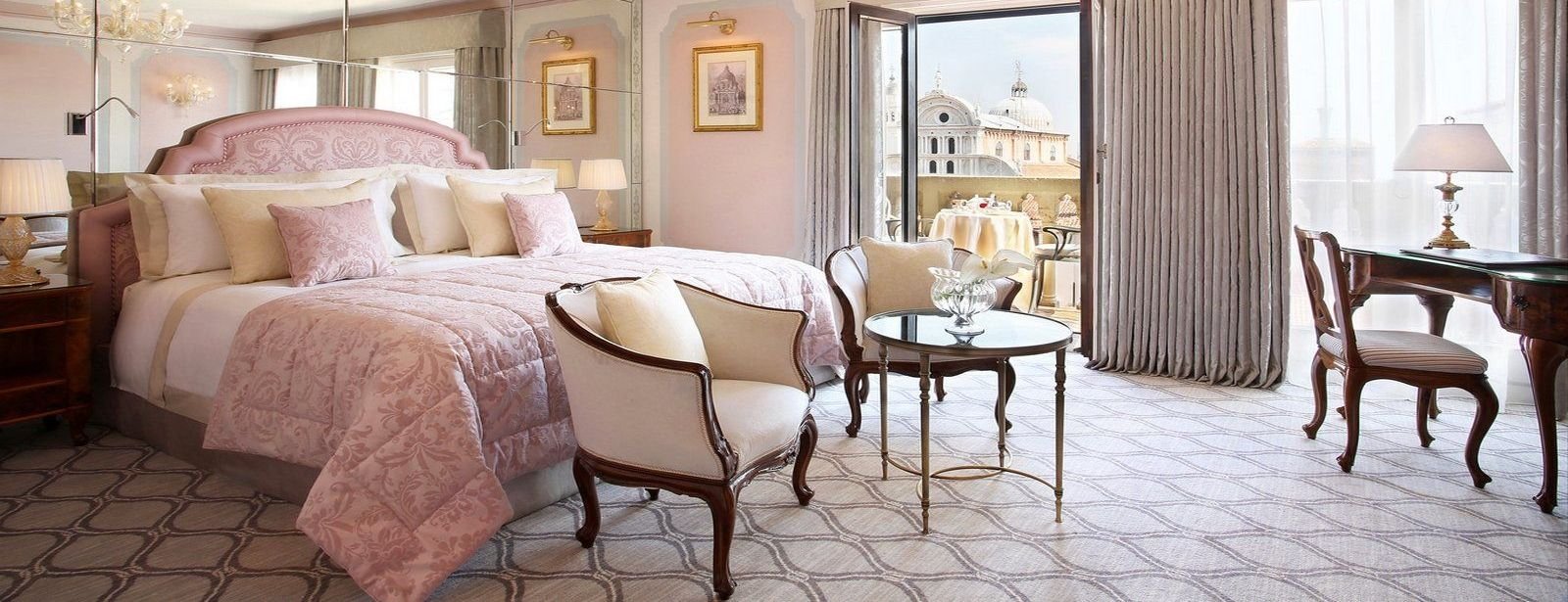 Dandolo suite bedroom